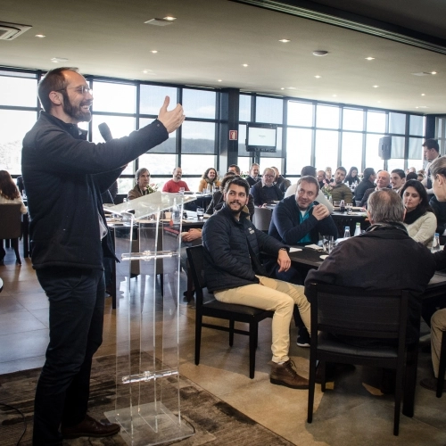 Reunião-Almoço com Daniel Scola reúne empresários e lideranças políticas