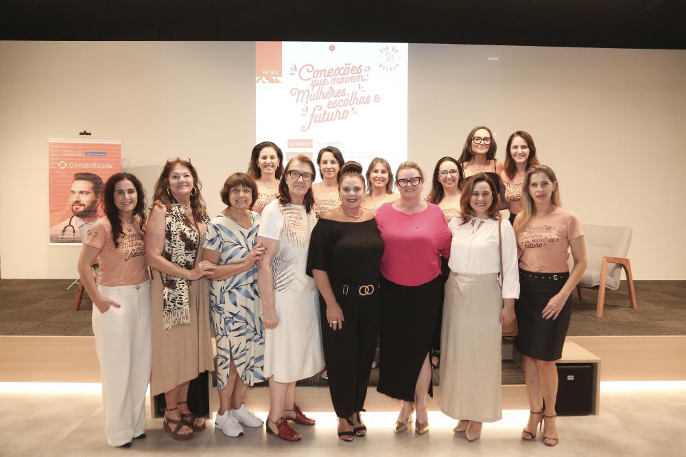 Comitê de RH do CE apresenta resultados do evento do Dia da Mulher 2026 e destaca impacto social da ação